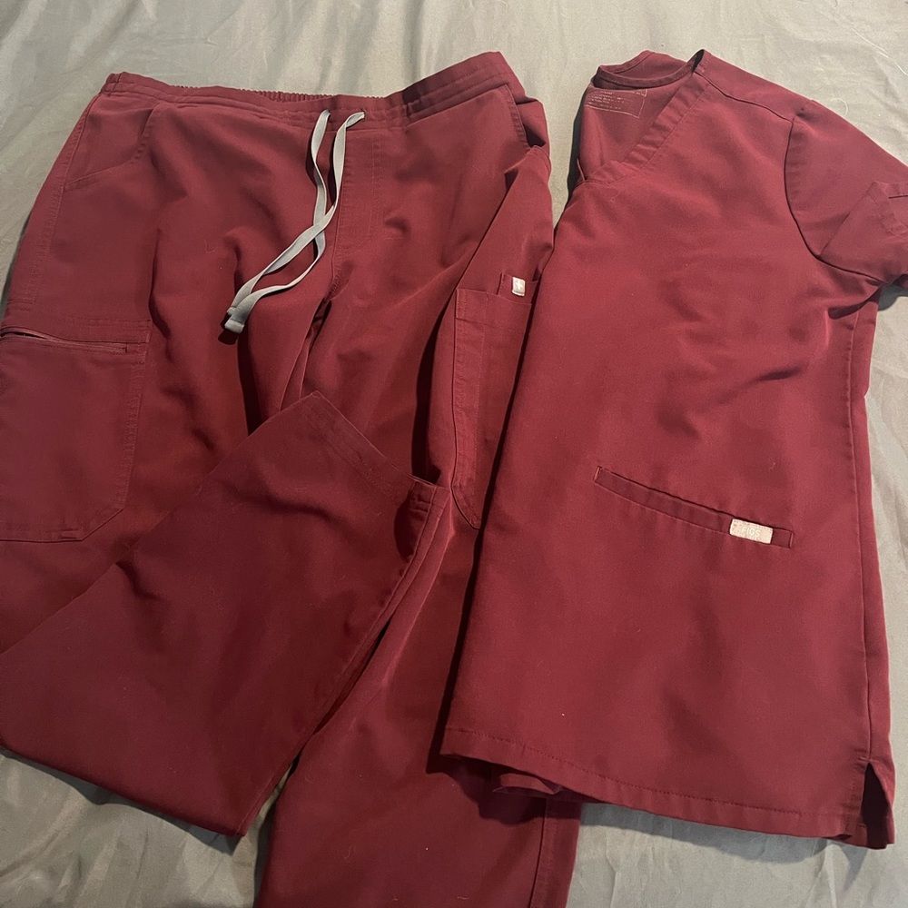 2 of 2 FIGS Burgundy scrubs. M Casma top, M/P Yola bottom